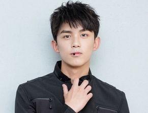 吴磊吃瓜易烊千玺视频,揭秘娱乐圈幕后趣事